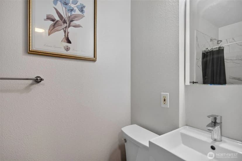 Property photo for 12809 4th Avenue S, Burien photo 13