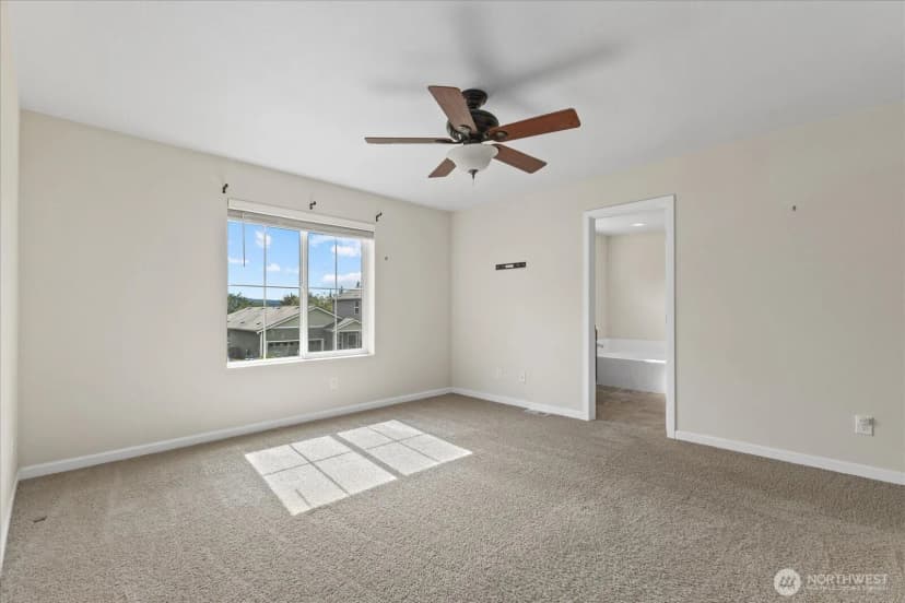 Property photo for 32709 Marguerite Lane, Sultan photo 14