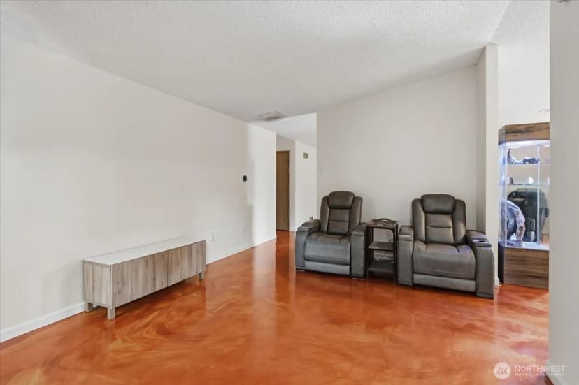 Property photo for 25813 117th Place Se, Kent photo 13