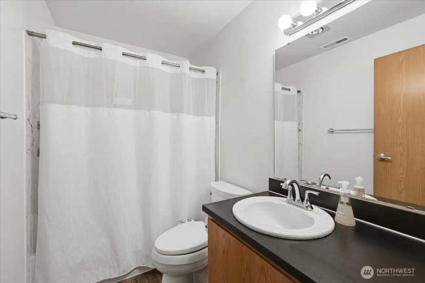 Property photo for 25813 117th Place Se, Kent photo 21
