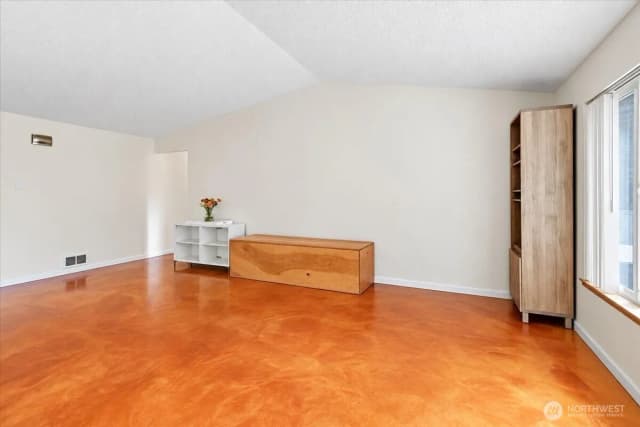 Property photo for 25813 117th Place Se, Kent photo 5
