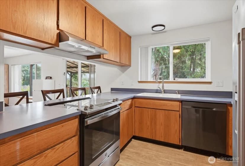 Property photo for 25813 117th Place Se, Kent photo 8