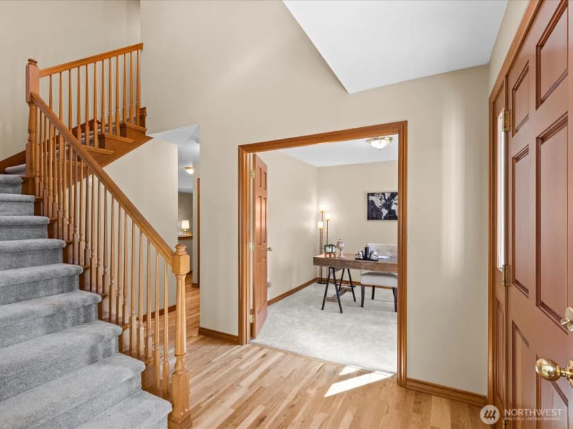 Property photo for 12017 93rd Place Ne, Kirkland photo 4