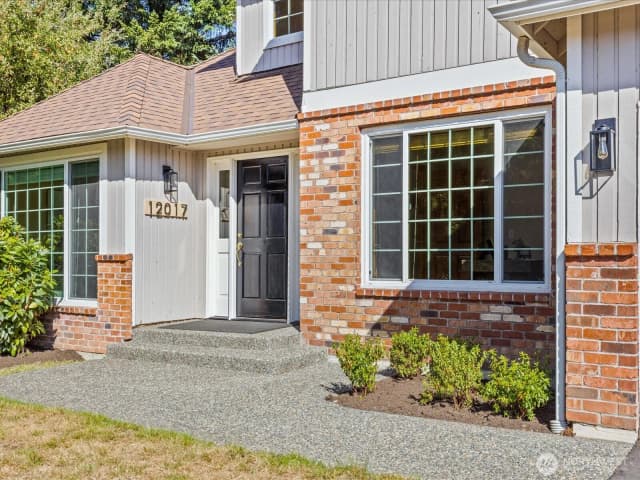 Property photo for 12017 93rd Place Ne, Kirkland photo 2