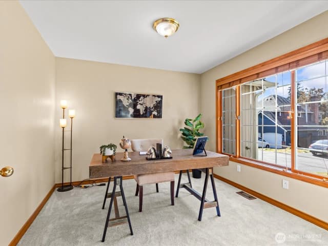 Property photo for 12017 93rd Place Ne, Kirkland photo 5