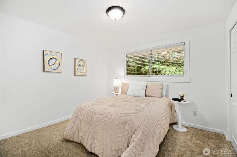 Property photo for 10758 Ashworth Avenue N, Seattle photo 22