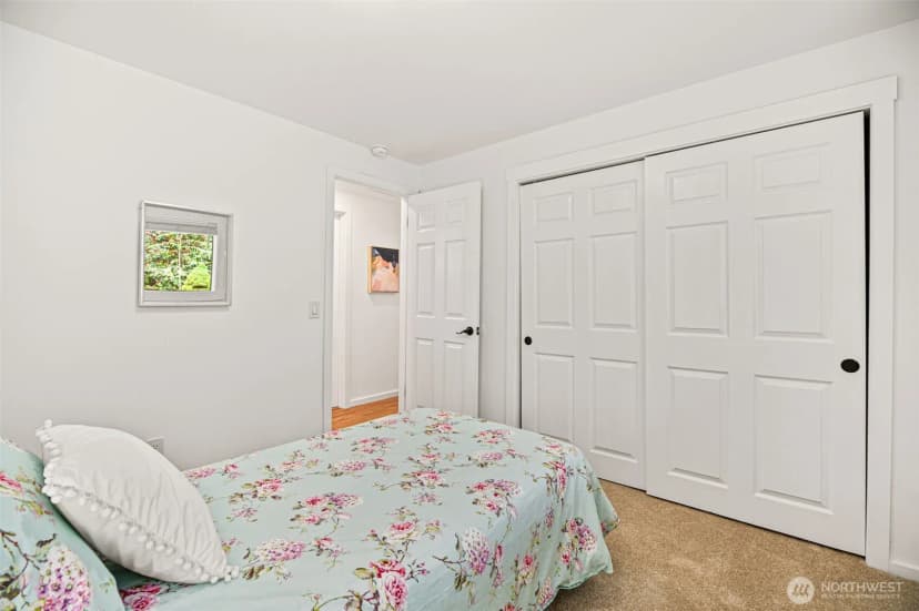 Property photo for 10758 Ashworth Avenue N, Seattle photo 25