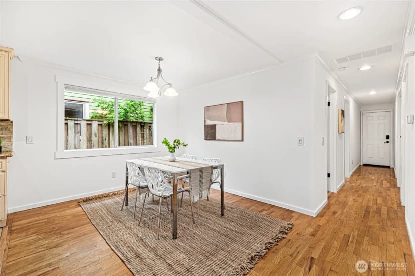 Property photo for 10758 Ashworth Avenue N, Seattle photo 18