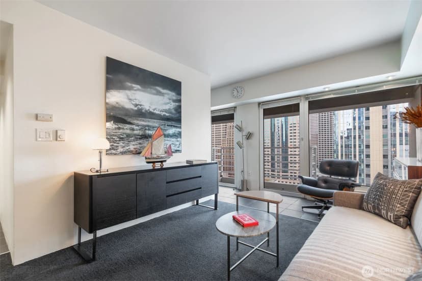 Property photo for 1415 2nd Avenue #2108, Seattle photo 6