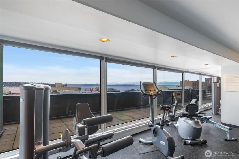 Property photo for 1415 2nd Avenue #2108, Seattle photo 19
