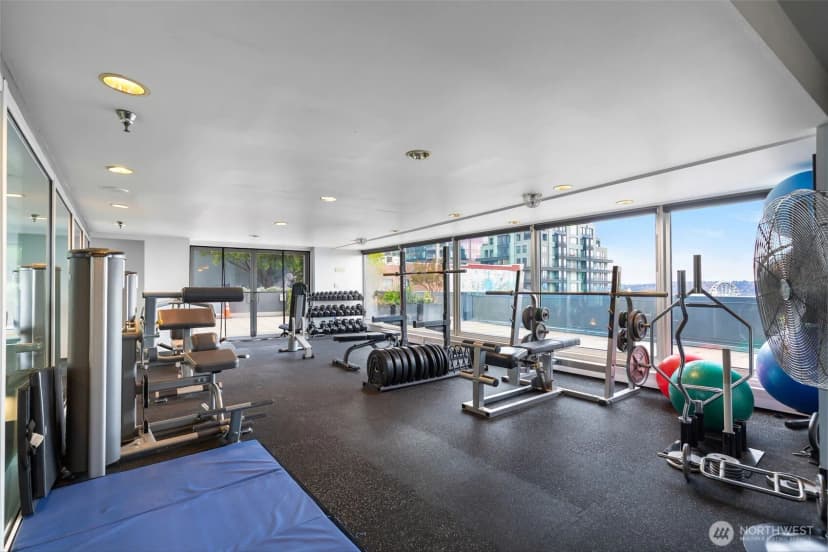 Property photo for 1415 2nd Avenue #2108, Seattle photo 17