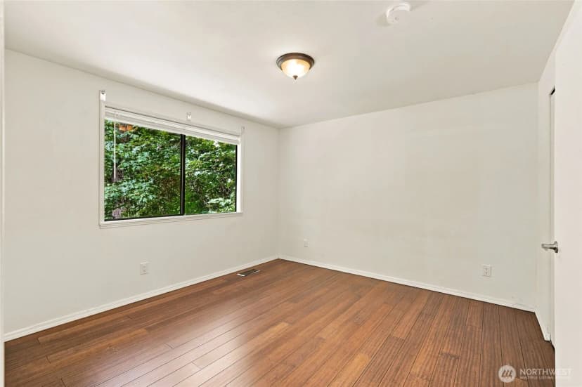 Property photo for 15135 62nd Avenue S, Tukwila photo 21