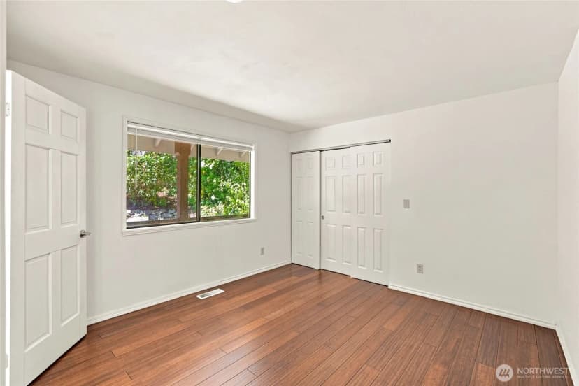 Property photo for 15135 62nd Avenue S, Tukwila photo 27