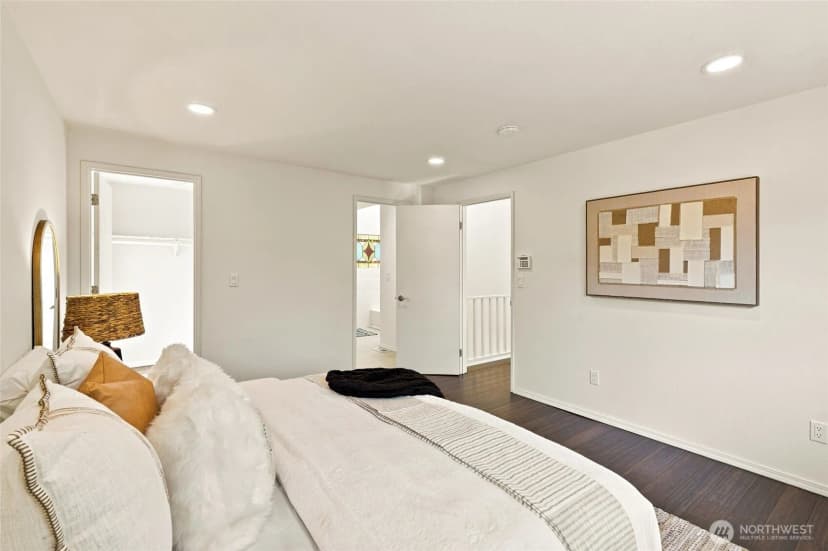 Property photo for 15135 62nd Avenue S, Tukwila photo 17