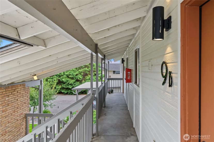 Property photo for 107 Schafer St #9b, Wenatchee photo 15