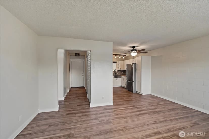 Property photo for 107 Schafer St #9b, Wenatchee photo 8