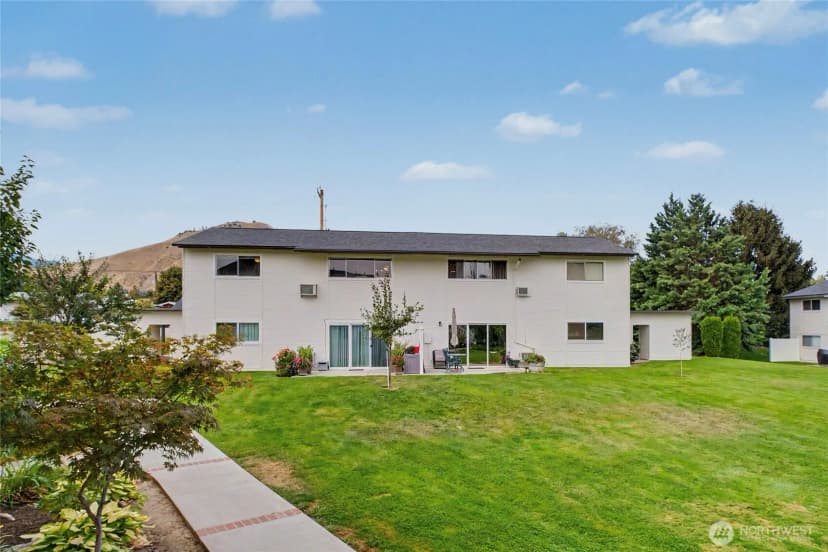 Property photo for 107 Schafer St #9b, Wenatchee photo 22