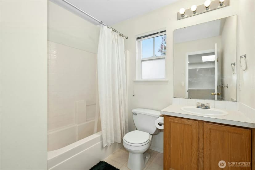 Property photo for 5115 143rd Street Se, Everett photo 17