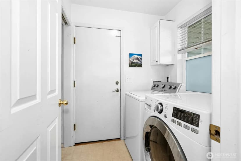 Property photo for 5115 143rd Street Se, Everett photo 18