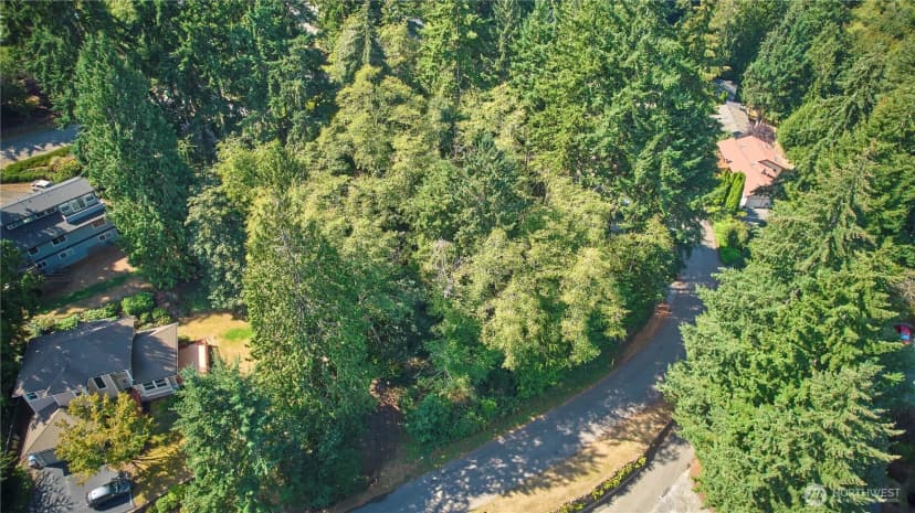 Property photo for 749 Ne Woods Court, Bremerton photo 4