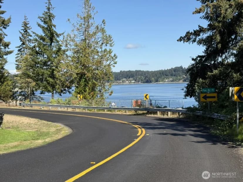 Property photo for 780 10th Avenue, Fox Island photo 14