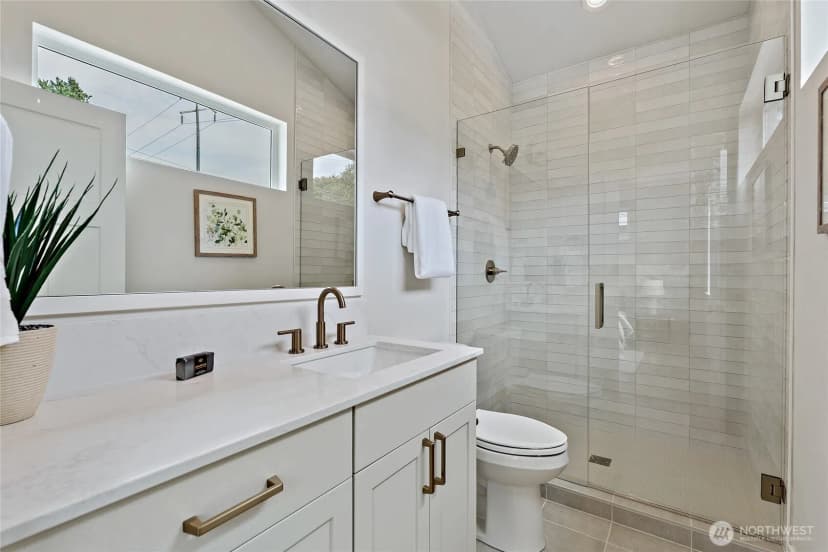 Property photo for 263 Nw 42nd Street, Seattle photo 16
