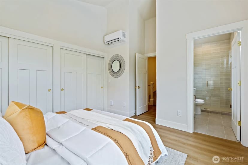 Property photo for 263 Nw 42nd Street, Seattle photo 14