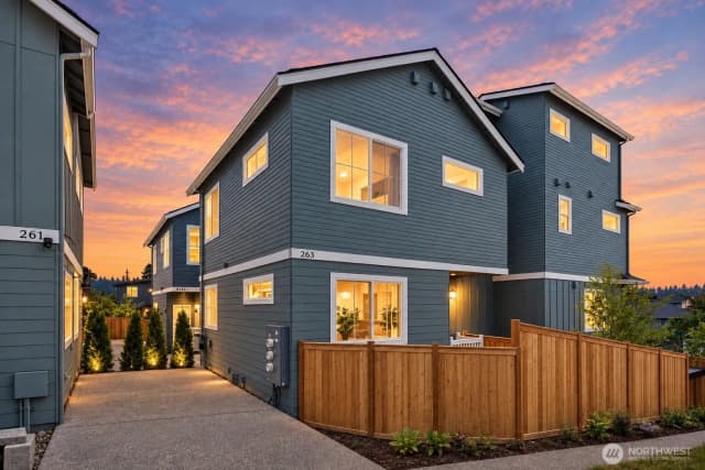 Property photo for 263 Nw 42nd Street, Seattle