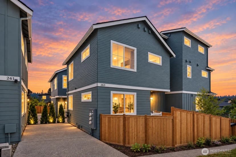 Property photo for 263 Nw 42nd Street, Seattle