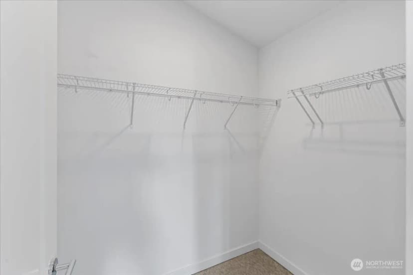 Property photo for 3821 S Cloverdale St, Seattle photo 28
