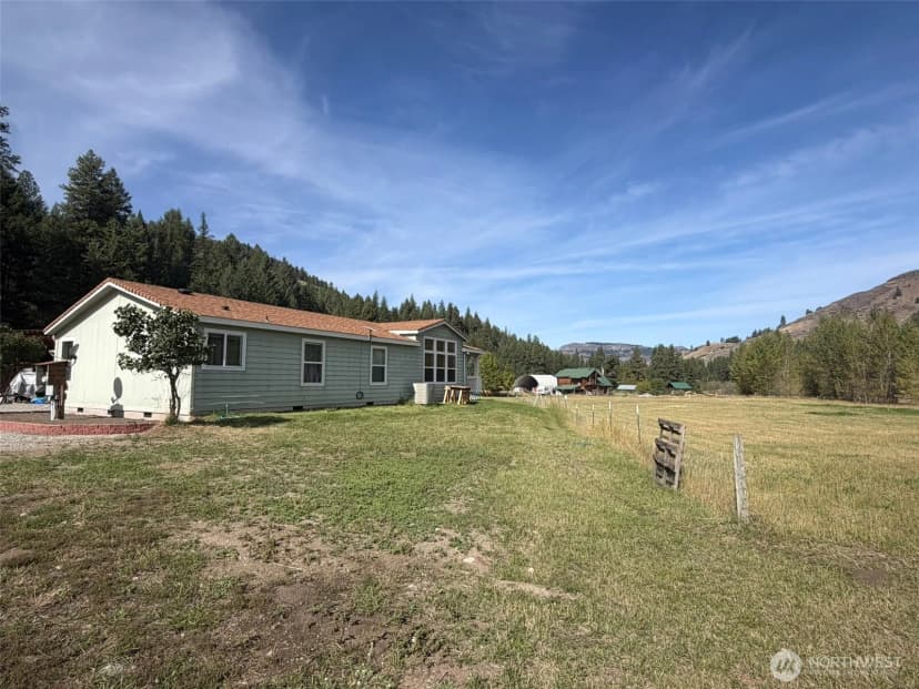 Property photo for 255 Lambert Creek Road, Republic photo 39