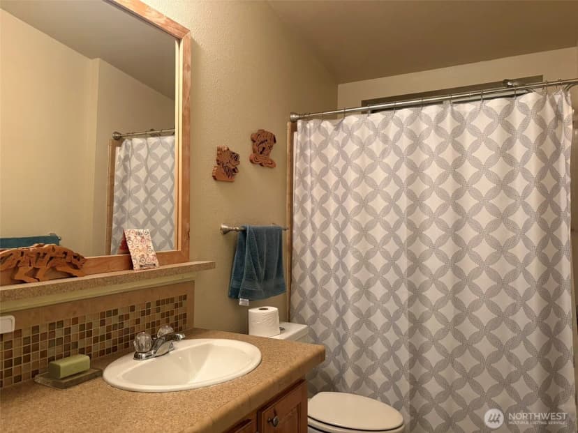 Property photo for 255 Lambert Creek Road, Republic photo 14