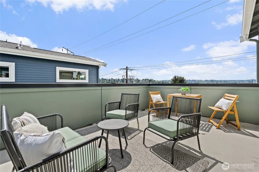 Property photo for 4146 3rd Avenue Nw, Seattle photo 16