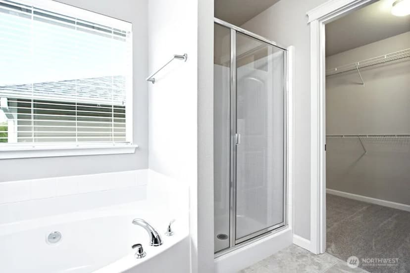 Property photo for 3795 Portside Drive, Bremerton photo 11
