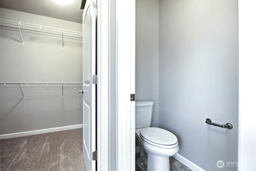 Property photo for 3795 Portside Drive, Bremerton photo 12