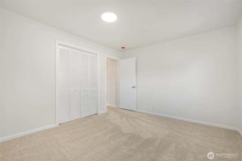 Property photo for 12262 20th Avenue S, Seattle photo 24