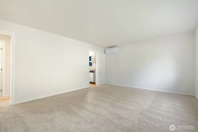 Property photo for 12262 20th Avenue S, Seattle photo 10