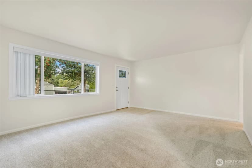 Property photo for 12262 20th Avenue S, Seattle photo 7