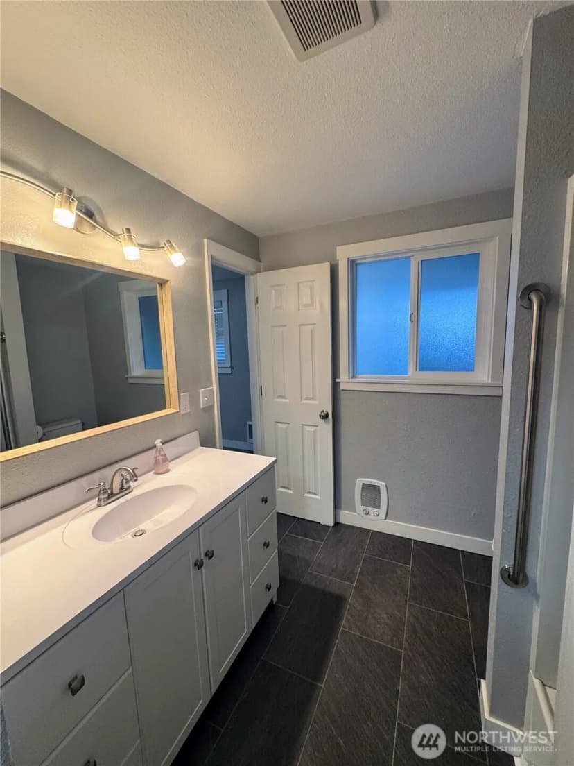 Property photo for 3316 N Villard Street, Tacoma photo 16
