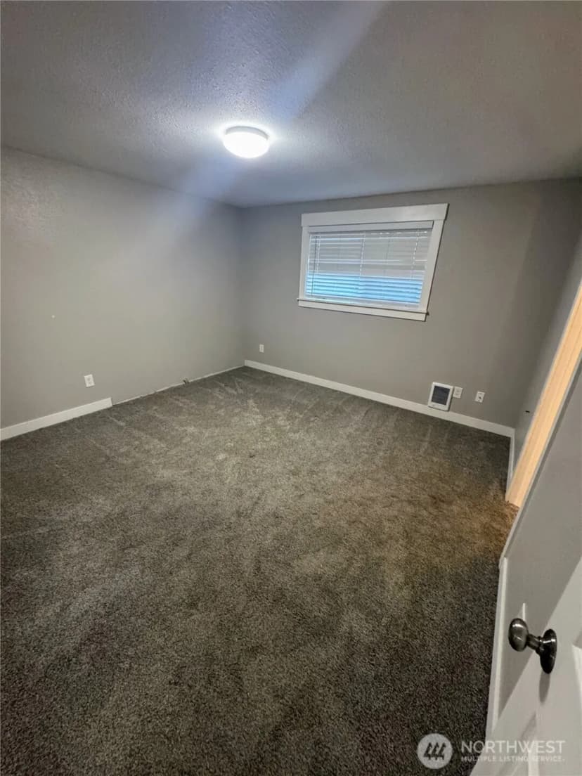 Property photo for 3316 N Villard Street, Tacoma photo 14