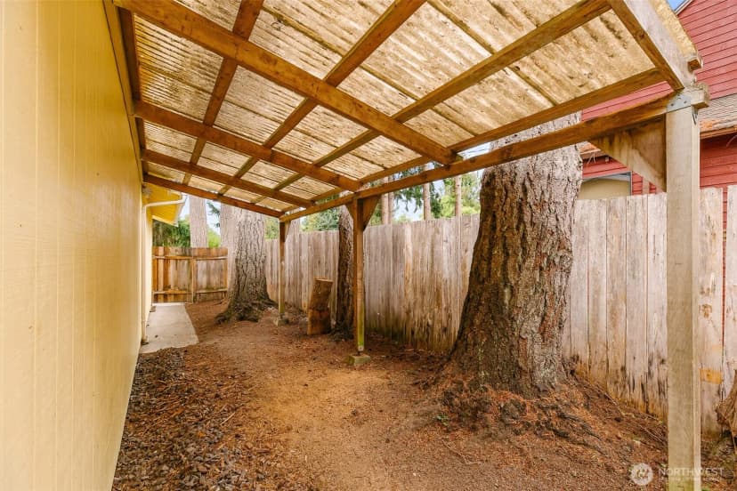 Property photo for 22120 Sea Vista Ne, Poulsbo photo 24