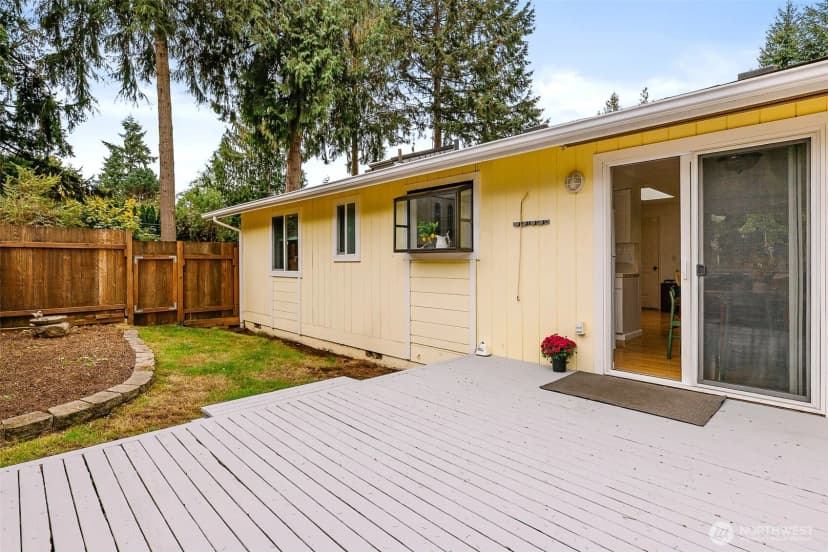 Property photo for 22120 Sea Vista Ne, Poulsbo photo 22
