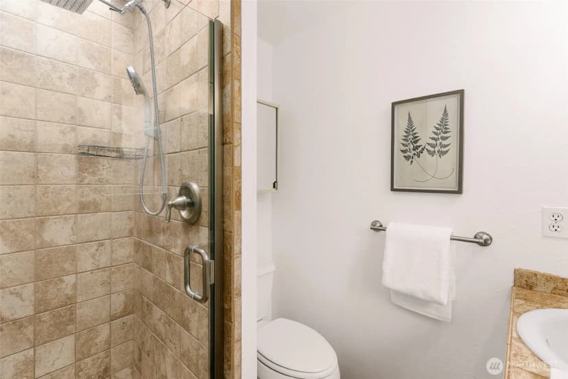 Property photo for 22120 Sea Vista Ne, Poulsbo photo 18