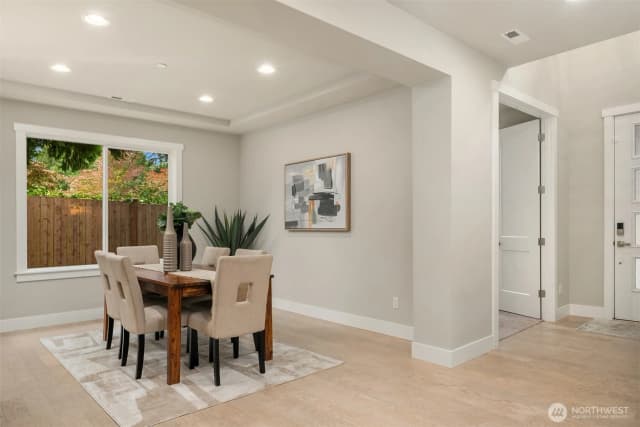 Property photo for 7238 Ne 129th Street, Kirkland photo 3