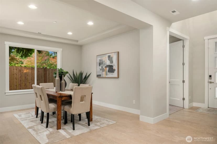 Property photo for 7238 Ne 129th Street, Kirkland photo 3