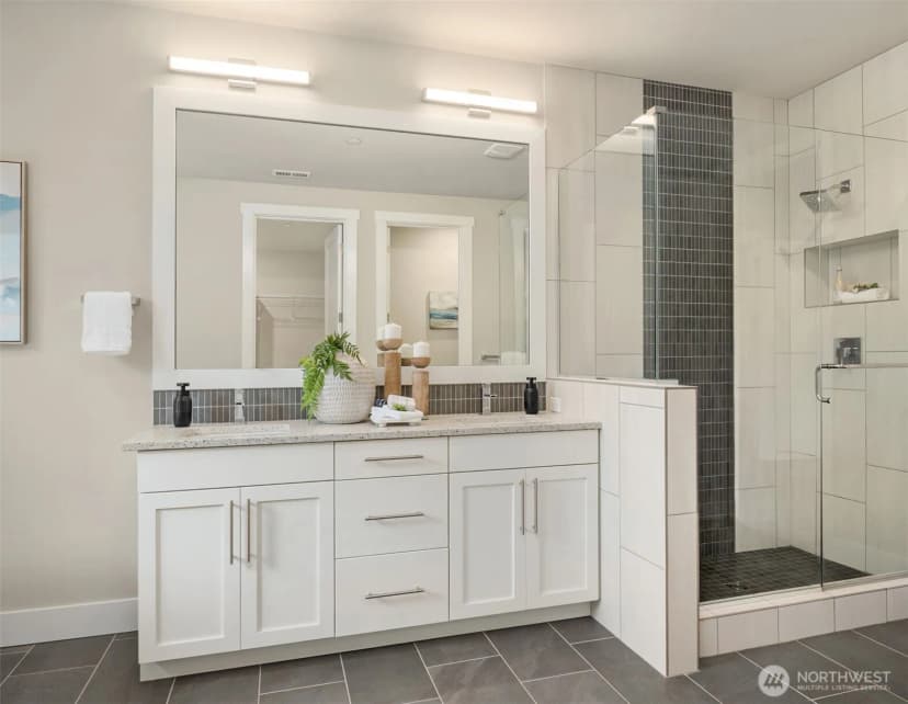 Property photo for 7238 Ne 129th Street, Kirkland photo 24