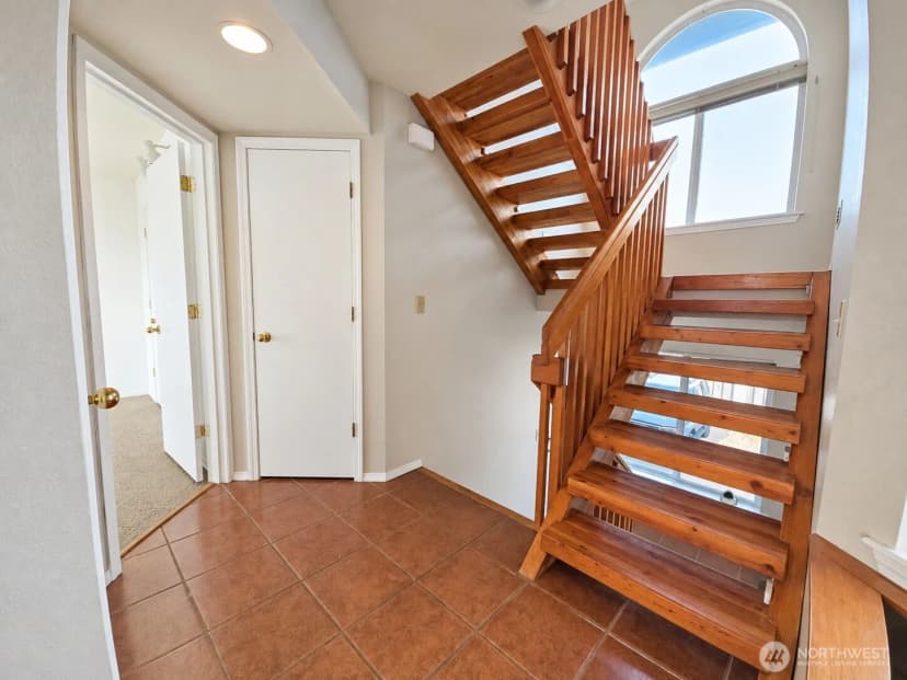 Property photo for 1499 Diamond Head Avenue Sw #2, Ocean Shores photo 20