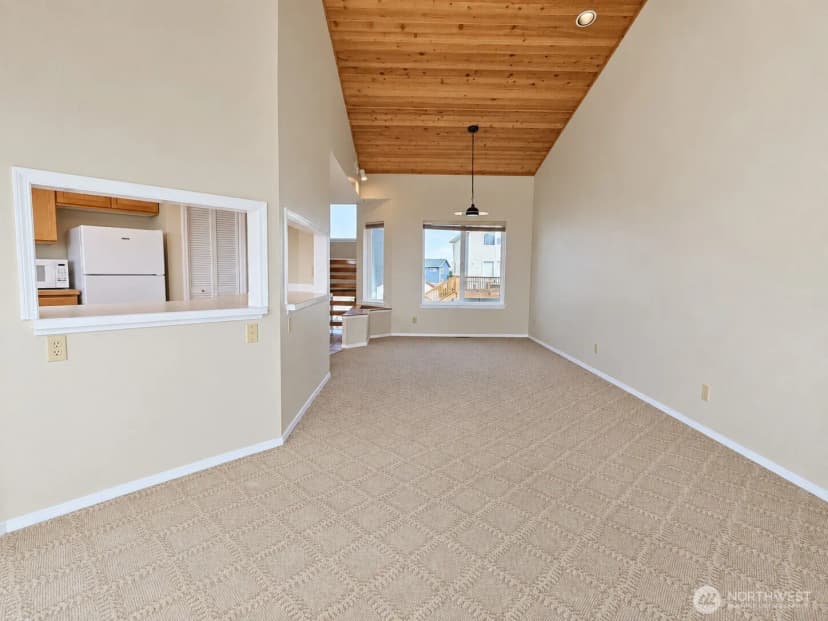 Property photo for 1499 Diamond Head Avenue Sw #2, Ocean Shores photo 11