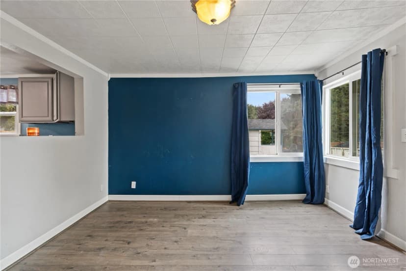 Property photo for 2524 Barnett Street, Bremerton photo 6