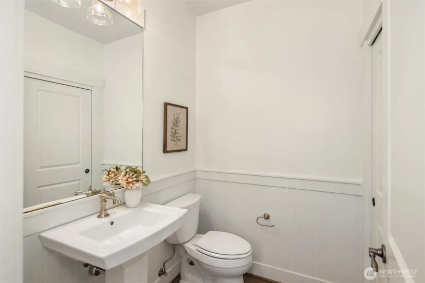 Property photo for 9407 Ne 128th Street, Kirkland photo 28